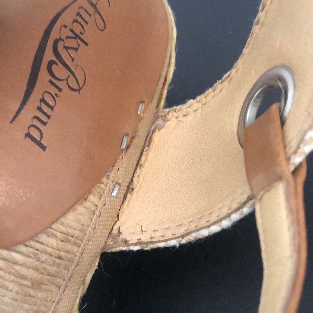 Lucky Brand Women’s Wedge Sandals Size 9 Beige Espadrille Ankle Strap Peep Toe - Picture 12 of 13